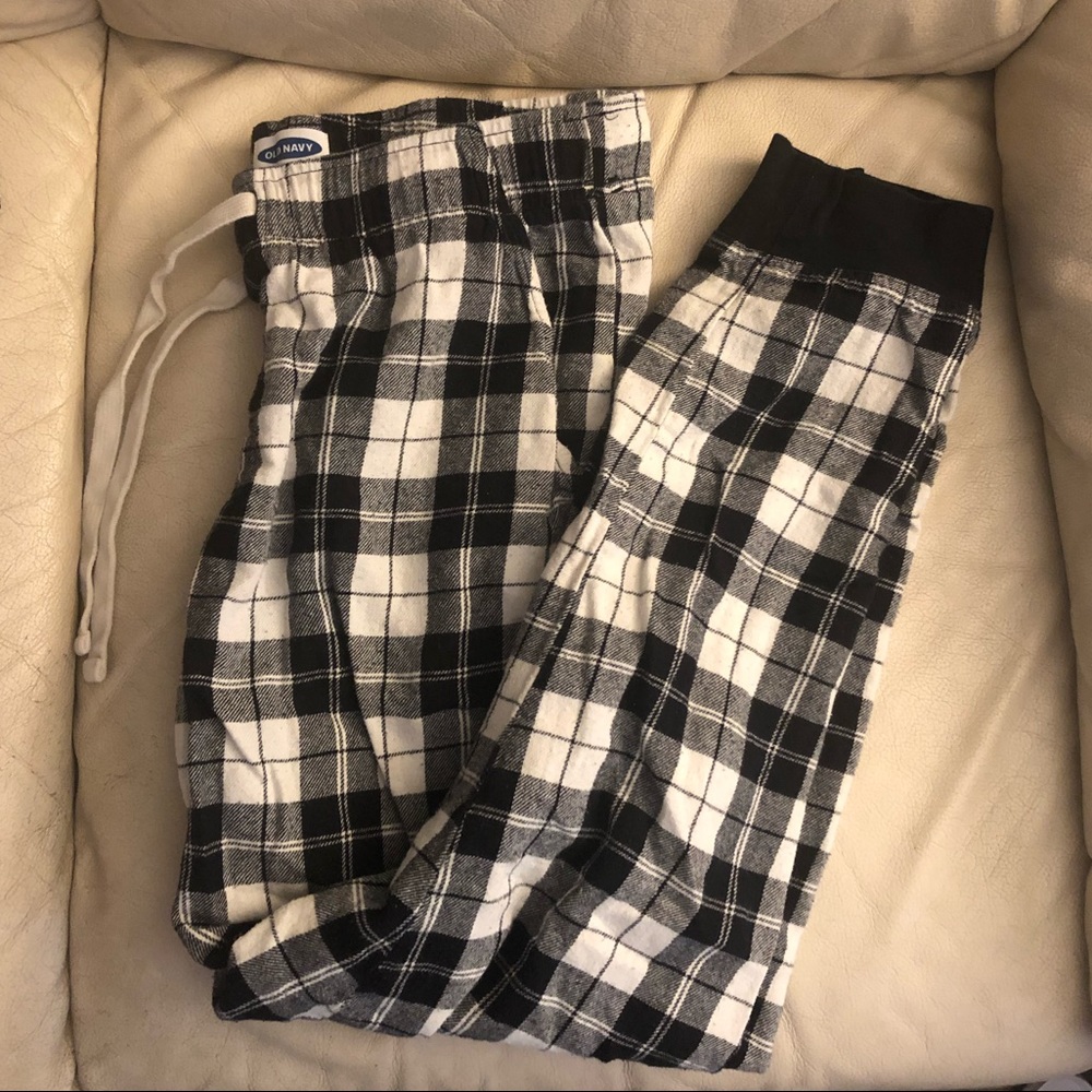 Old Navy flannel jogger pajama pants